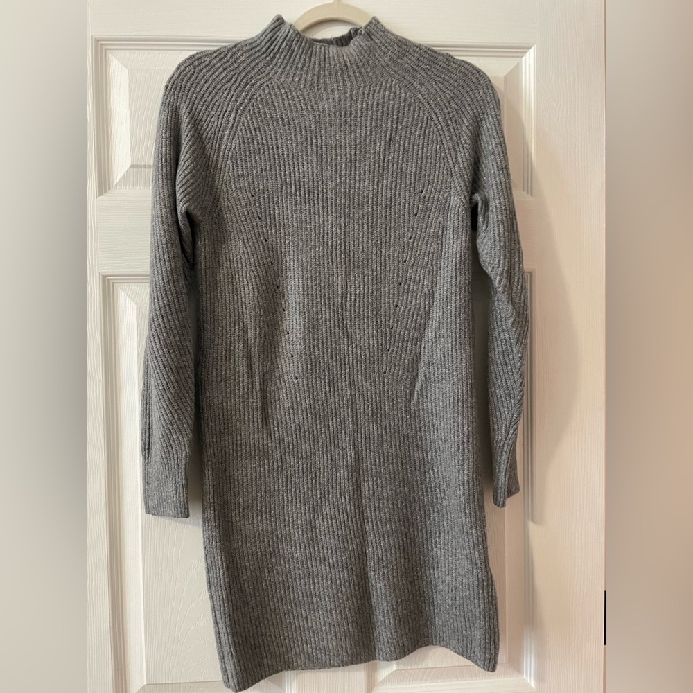 Abercrombie Gray Knit Sweater Dress